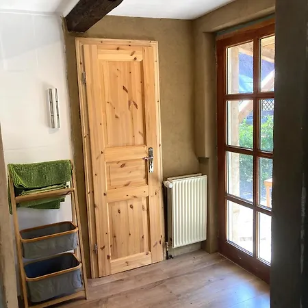 Old Tiny House Laave